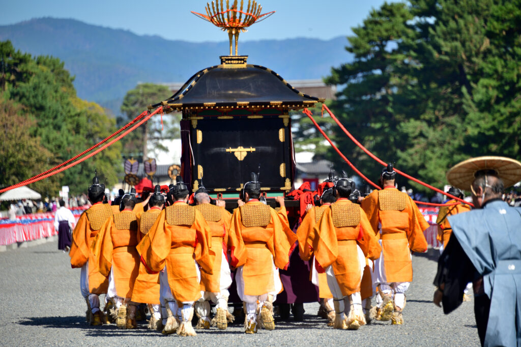 京都の秋の風物詩である時代祭