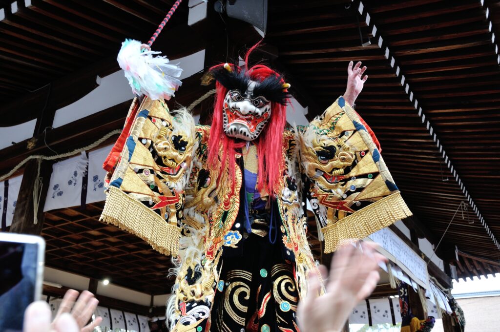 京都のユニークな節分　松尾大社