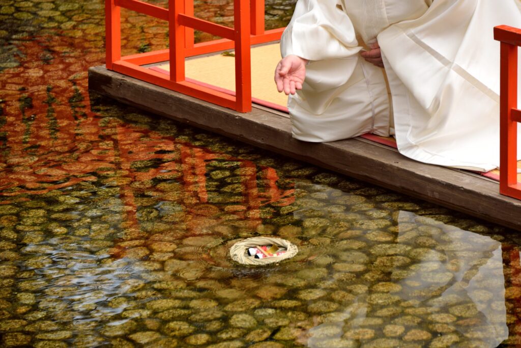 下鴨神社　流し雛
